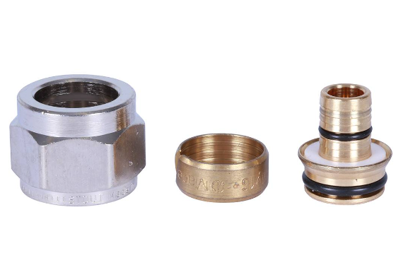 Фитинг компрессионный Stout 16х1/2х2,6