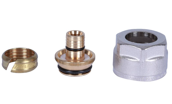 Фитинг компрессионный Stout 16х3/4х2,6